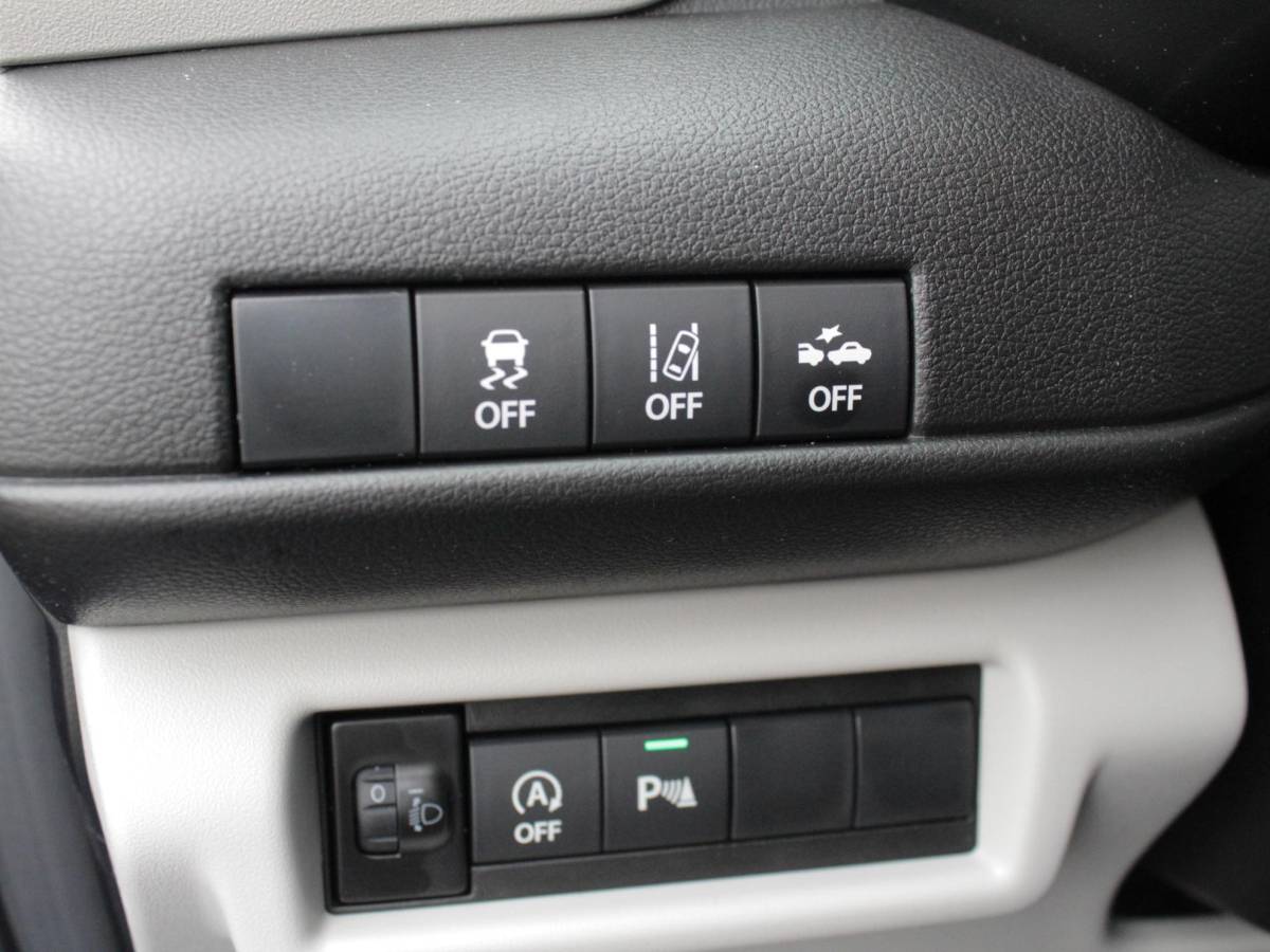 Suzuki Swift Suzuki Swift 1.2 Style Smart Hybrid Automaat | € 2200,- DEALERKORTING! | Snel Rijden!
