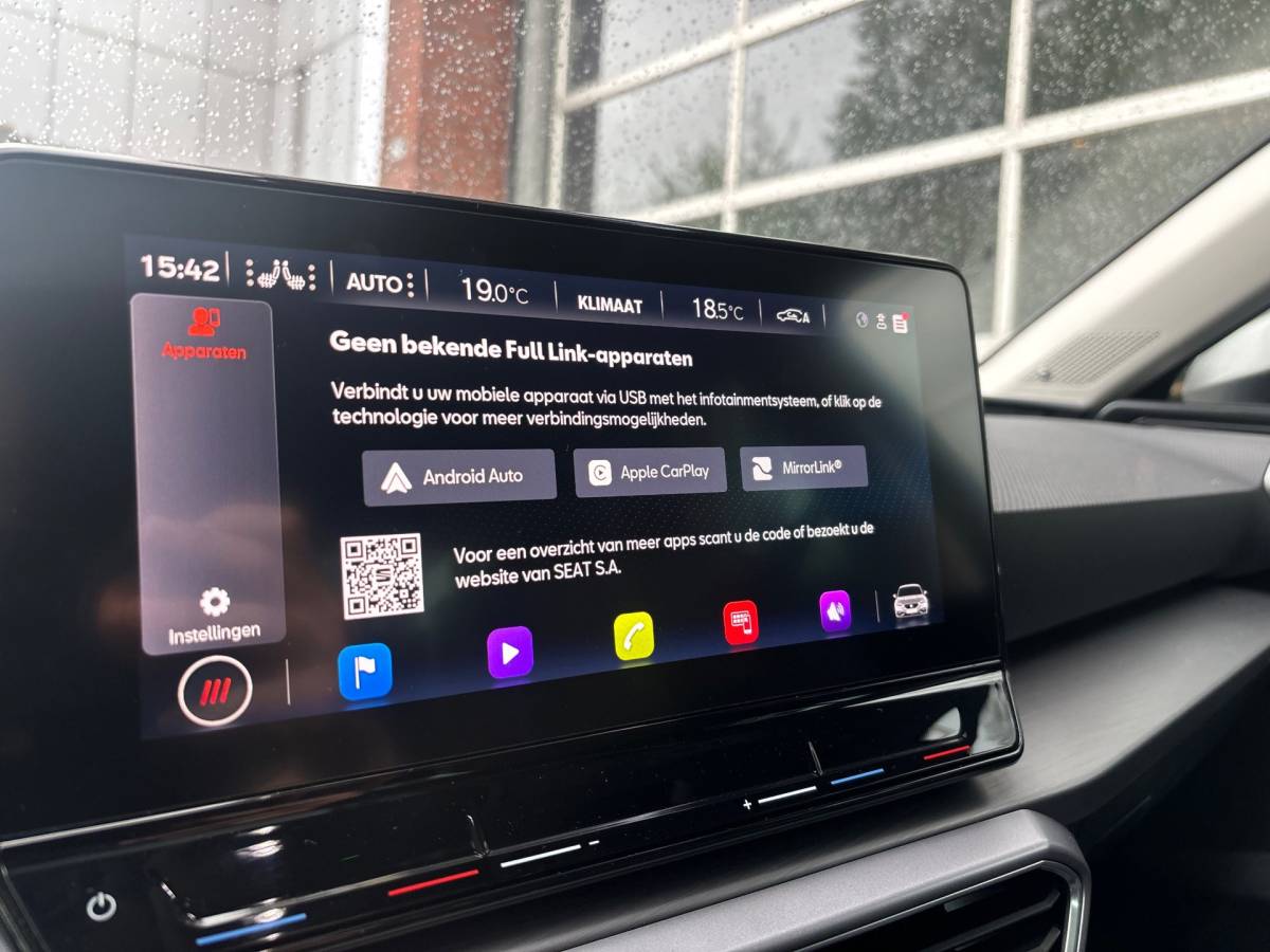 SEAT Leon Seat Leon 1.5 eTSI FR | PANO | VIRTUAL | CAMERA | LED |