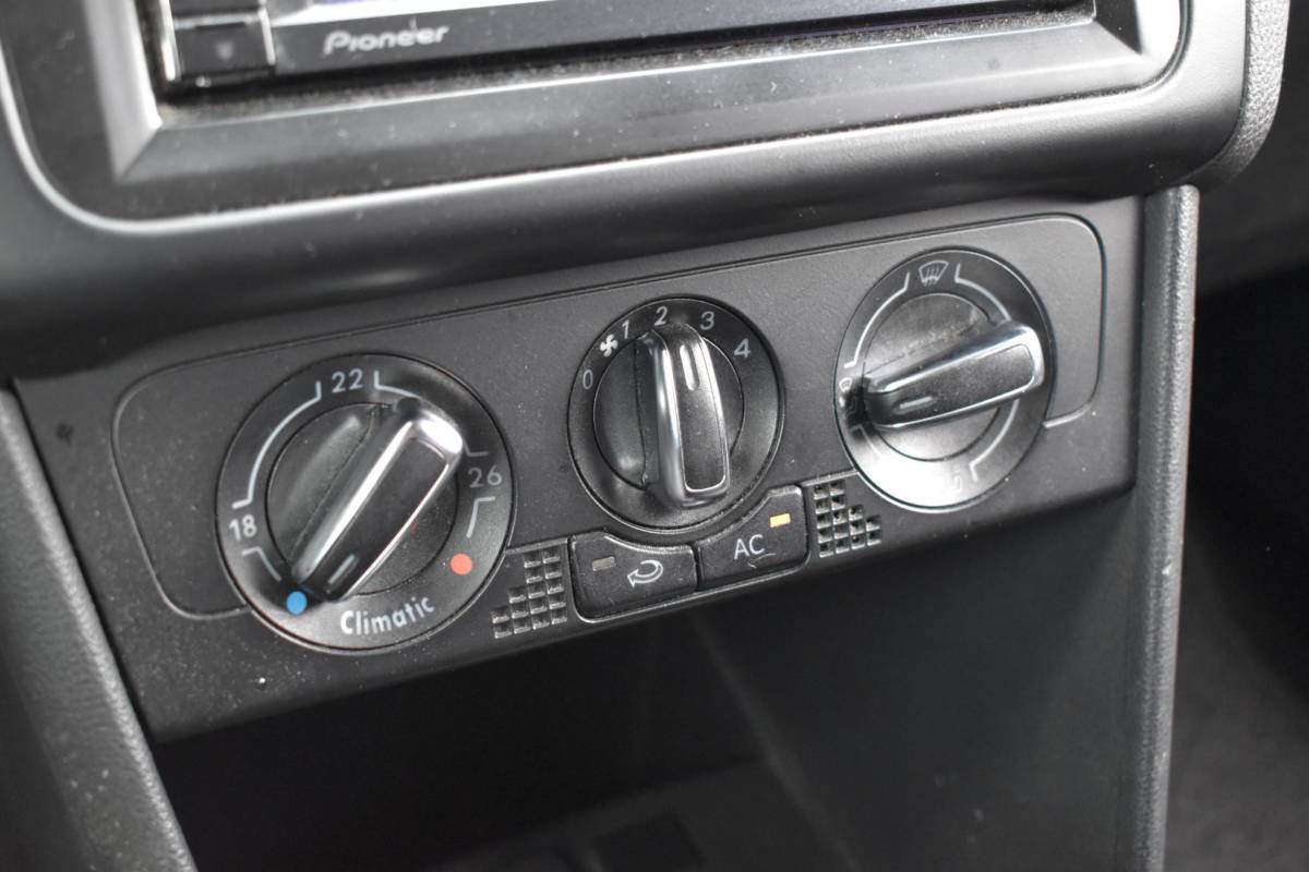 Volkswagen Polo Volkswagen Polo 1.4-16V Comfortline Cruise Navi Airco Bluetooth