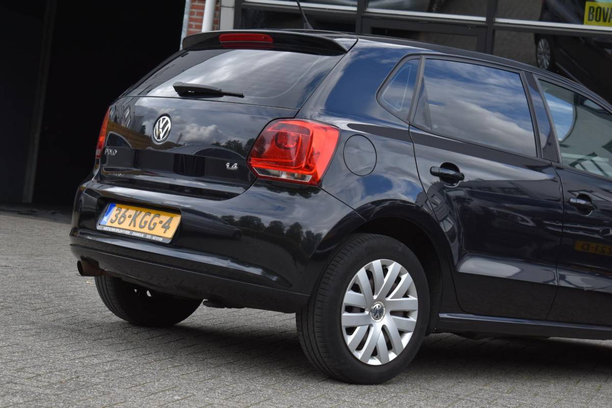 Volkswagen Polo Volkswagen Polo 1.4-16V Comfortline Cruise Navi Airco Bluetooth