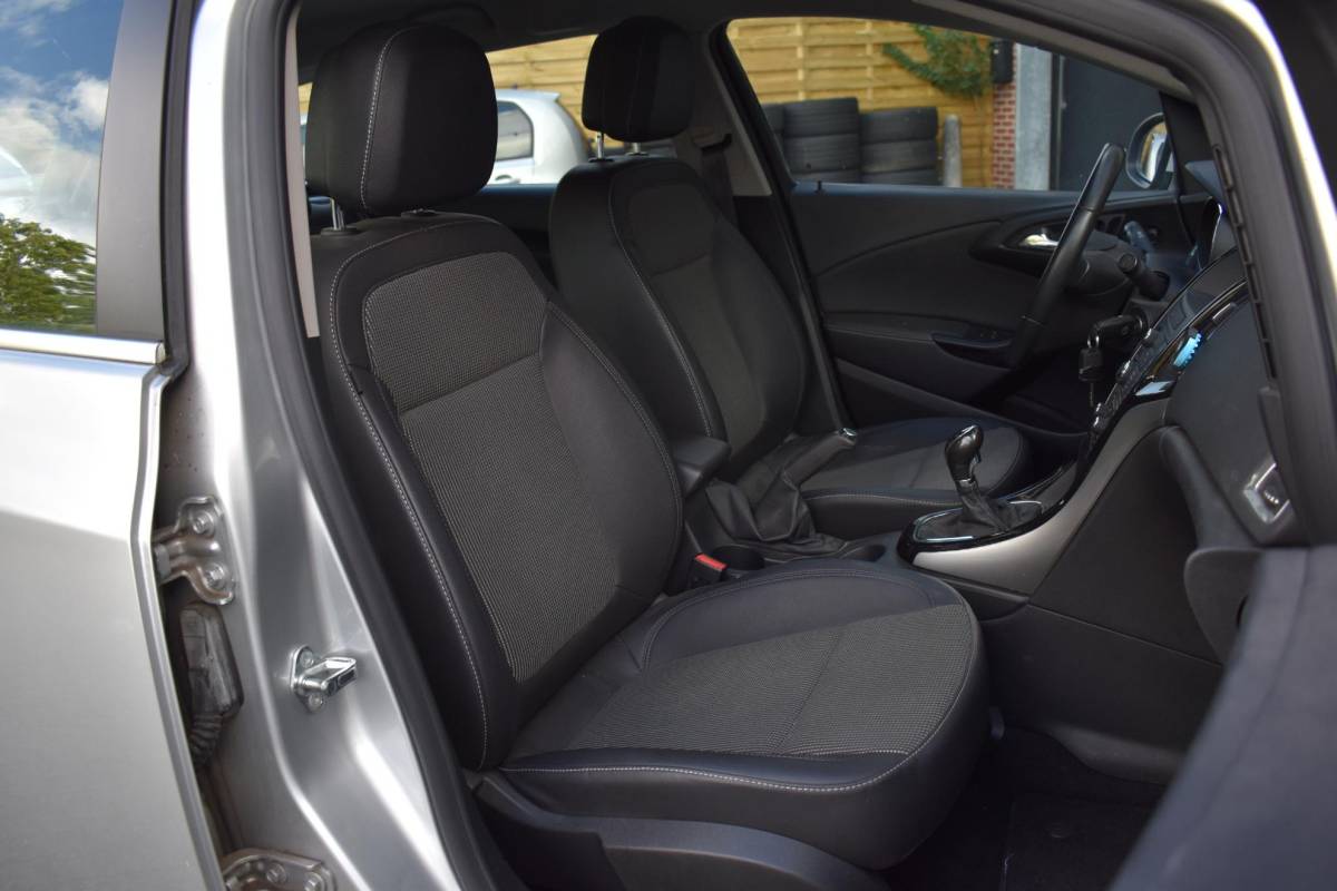 Opel Astra Opel Astra Sports Tourer 1.4 Turbo Sport Camera Cruise Trekhaak
