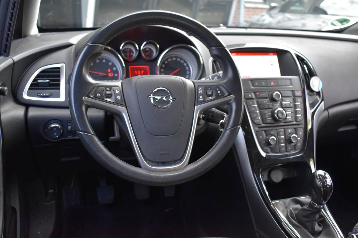 Opel Astra Opel Astra Sports Tourer 1.4 Turbo Sport Camera Cruise Trekhaak