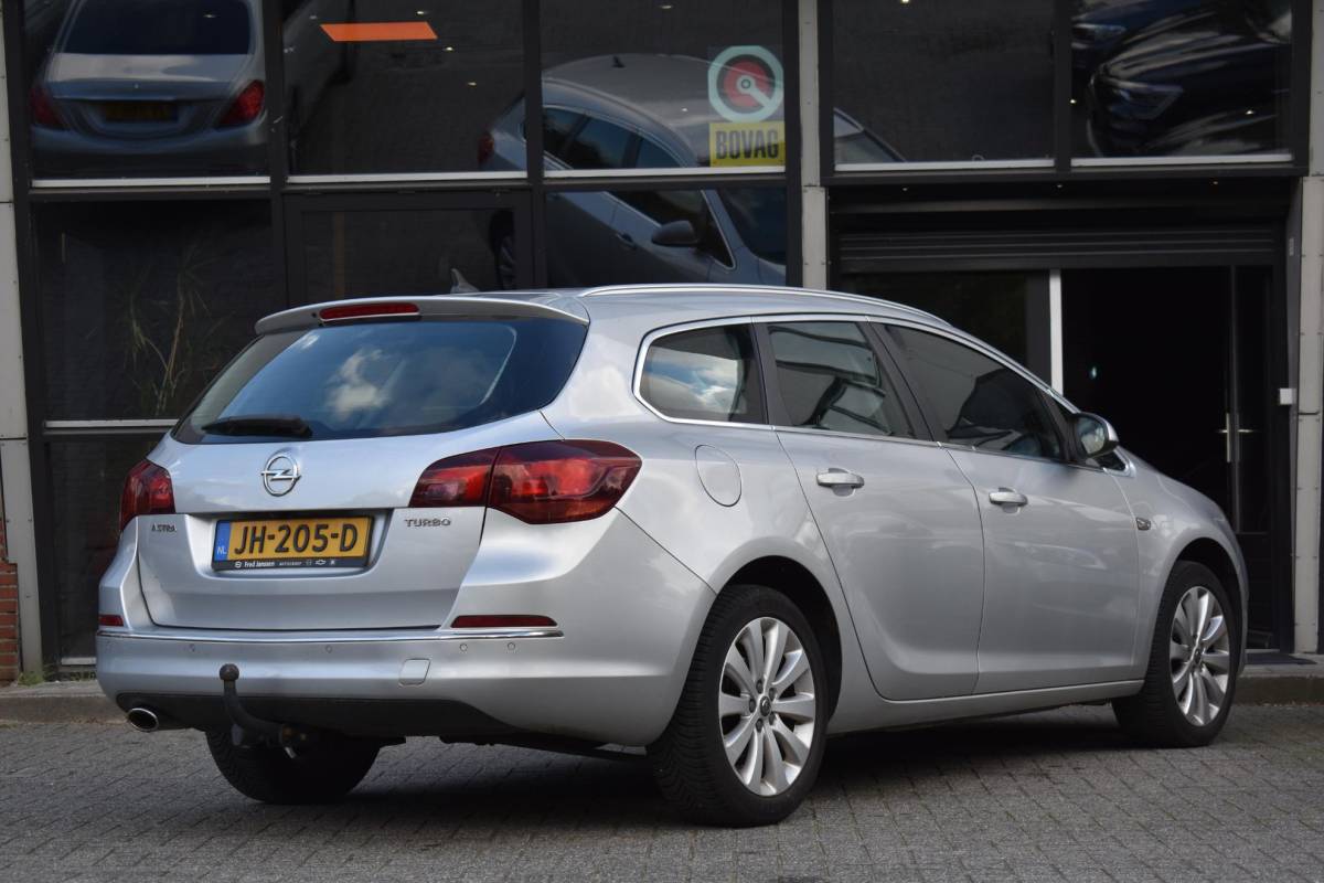 Opel Astra Opel Astra Sports Tourer 1.4 Turbo Sport Camera Cruise Trekhaak