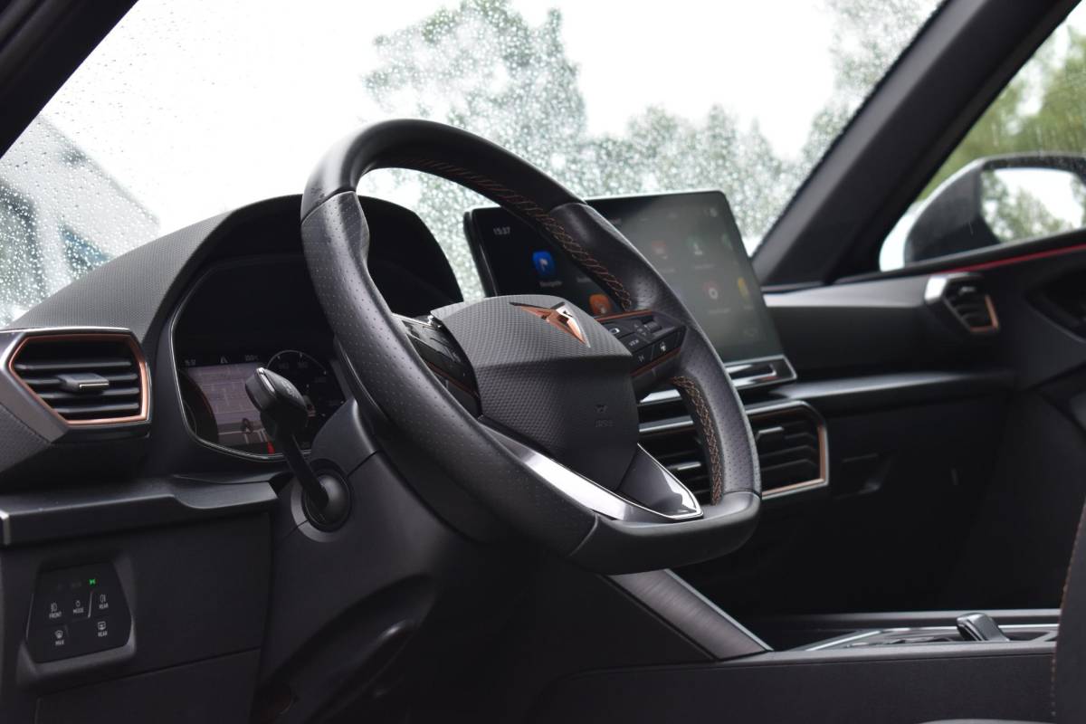 CUPRA Leon Sportstourer CUPRA Leon Sportstourer 2.0 TSI 245PK Keyless Lane ACC