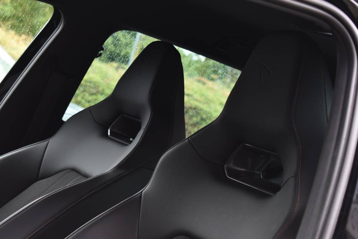 CUPRA Leon Sportstourer CUPRA Leon Sportstourer 2.0 TSI 245PK Keyless Lane ACC
