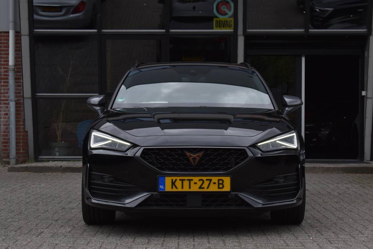 CUPRA Leon Sportstourer CUPRA Leon Sportstourer 2.0 TSI 245PK Keyless Lane ACC
