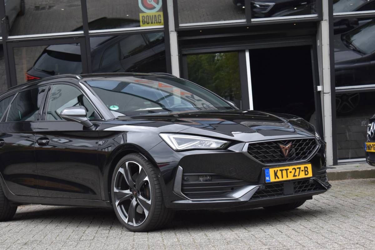 CUPRA Leon Sportstourer CUPRA Leon Sportstourer 2.0 TSI 245PK Keyless Lane ACC