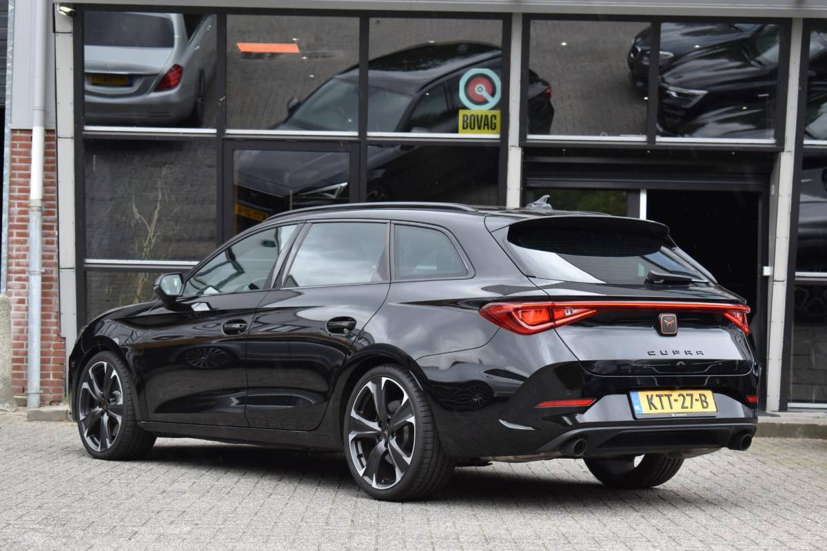 CUPRA Leon Sportstourer CUPRA Leon Sportstourer 2.0 TSI 245PK Keyless Lane ACC
