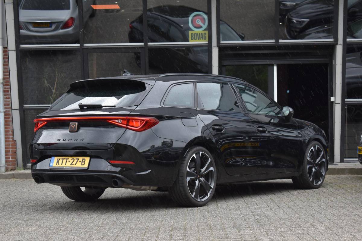 CUPRA Leon Sportstourer CUPRA Leon Sportstourer 2.0 TSI 245PK Keyless Lane ACC
