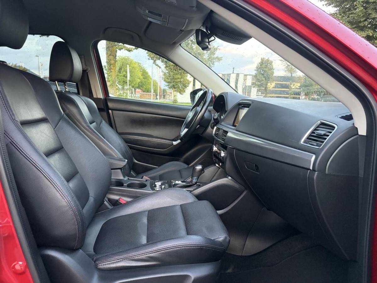 Mazda CX-5 Mazda CX-5 2.0 SkyActiv-G 165 Skylease GT 2WD ✓Recent beurt gehad✓Automaat✓2e Eigenaar✓Camera✓Trekhaak✓Navi✓Leder✓Keyless✓Pdc V+A✓Winterset✓165pk✓Stoelverw✓Elekt Memory Stoelen✓Rijstrooksensor✓Dodehoeksensor✓N.A.P✓Bj 12-2015✓Apk tot 07-2027