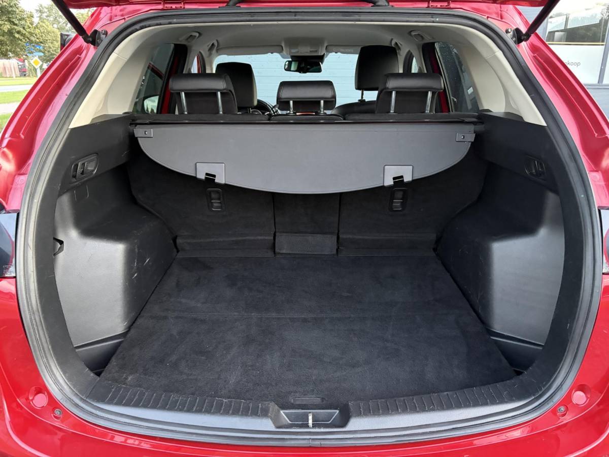 Mazda CX-5 Mazda CX-5 2.0 SkyActiv-G 165 Skylease GT 2WD ✓Recent beurt gehad✓Automaat✓2e Eigenaar✓Camera✓Trekhaak✓Navi✓Leder✓Keyless✓Pdc V+A✓Winterset✓165pk✓Stoelverw✓Elekt Memory Stoelen✓Rijstrooksensor✓Dodehoeksensor✓N.A.P✓Bj 12-2015✓Apk tot 07-2027