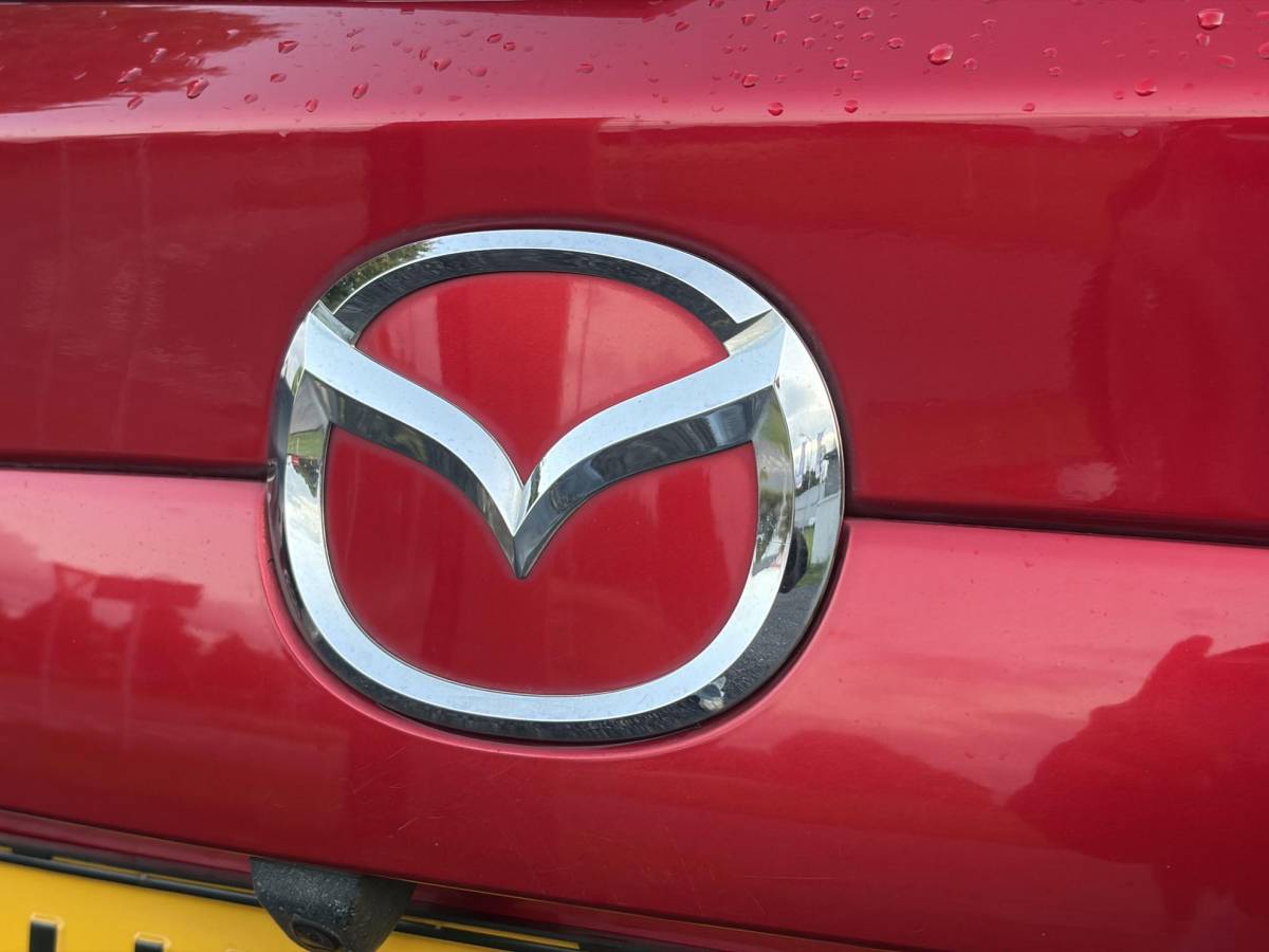 Mazda CX-5 Mazda CX-5 2.0 SkyActiv-G 165 Skylease GT 2WD ✓Recent beurt gehad✓Automaat✓2e Eigenaar✓Camera✓Trekhaak✓Navi✓Leder✓Keyless✓Pdc V+A✓Winterset✓165pk✓Stoelverw✓Elekt Memory Stoelen✓Rijstrooksensor✓Dodehoeksensor✓N.A.P✓Bj 12-2015✓Apk tot 07-2027