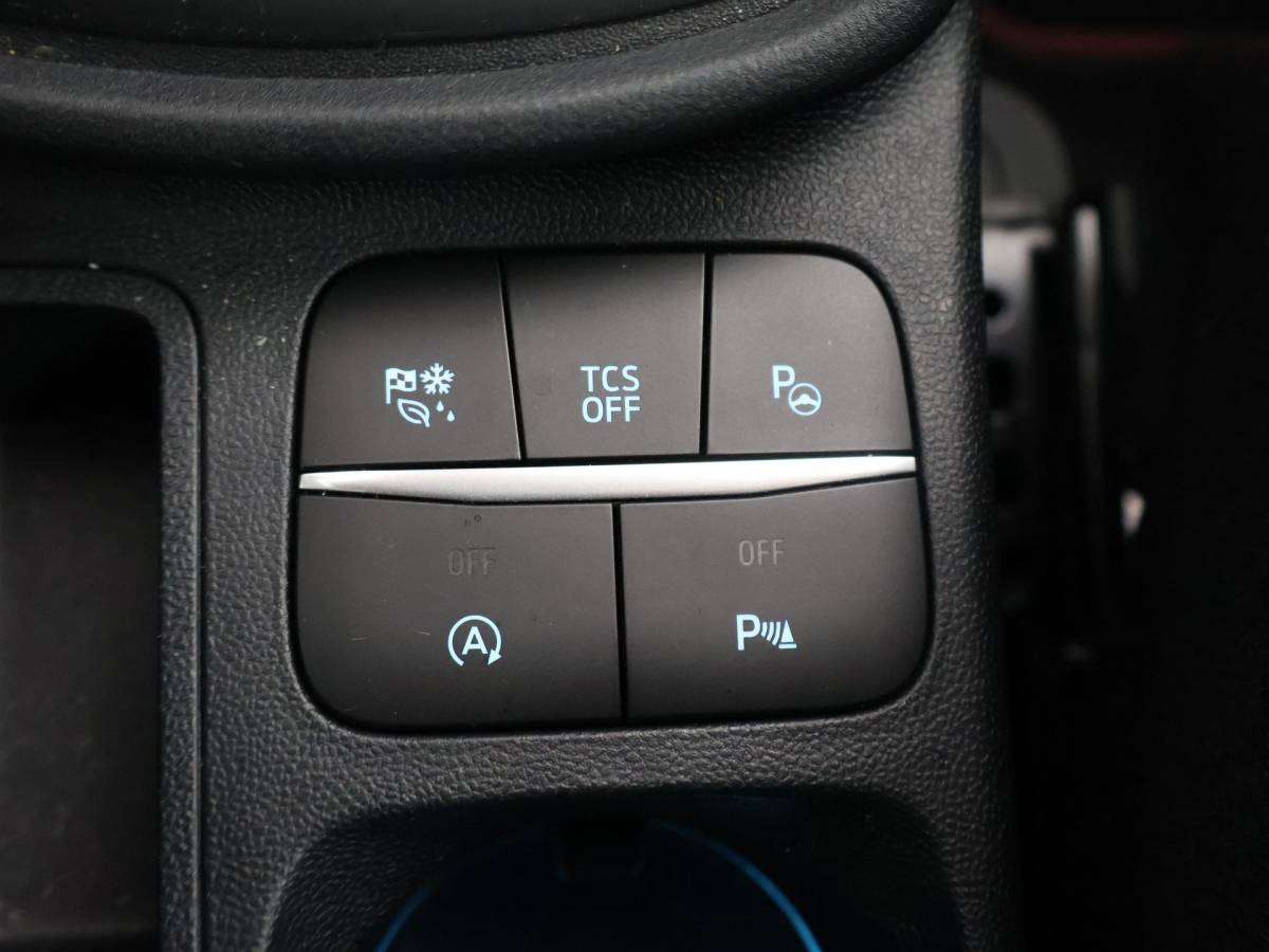 Ford Puma Ford Puma 1.0 ECOBOOST HYBRID AUT. ST-LINE + CAMERA | LED | CARPLAY