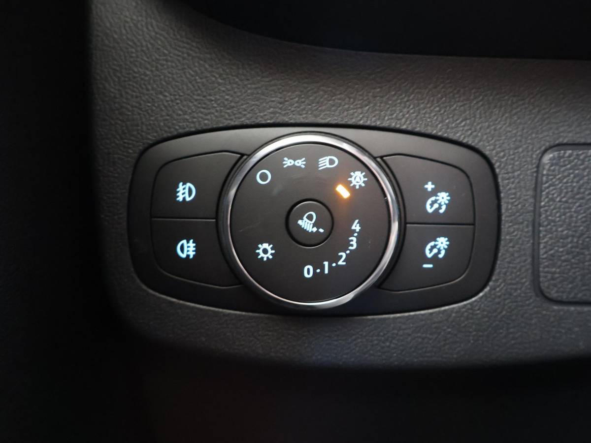 Ford Puma Ford Puma 1.0 ECOBOOST HYBRID AUT. ST-LINE + CAMERA | LED | CARPLAY