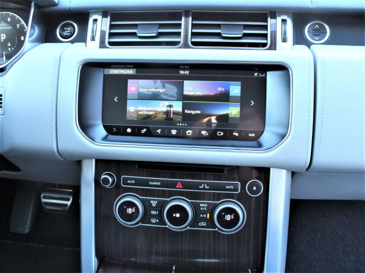 Land Rover Range Rover Land Rover Range Rover Autobiography Dynamic 5.0 V8 552PK/Apple Carplay/Panorama dak/Leder/Prof. Sound System/Adaptieve Cruise/Koelkast V+A/Tv schermen/Eletr. trekhaak/22″Velgen(MET GARANTIE*)