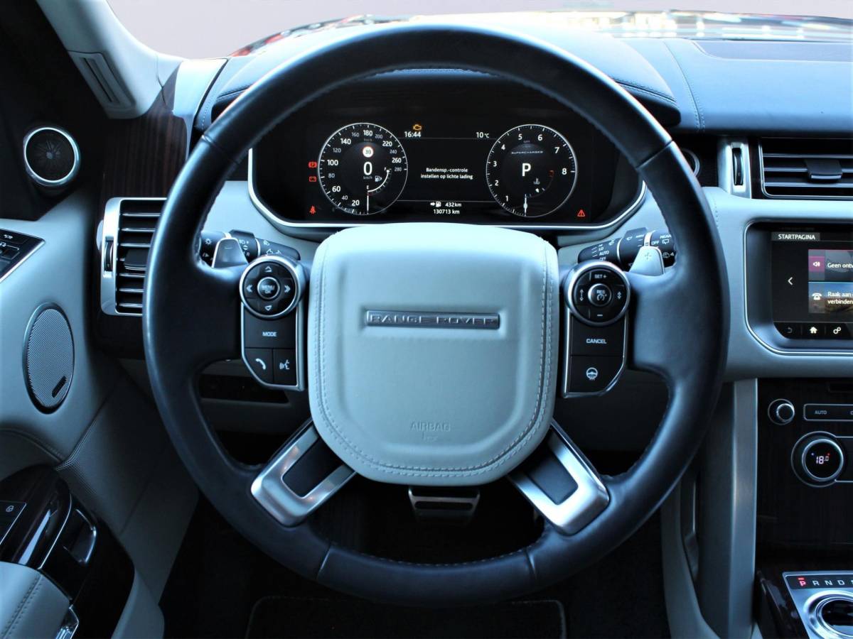 Land Rover Range Rover Land Rover Range Rover Autobiography Dynamic 5.0 V8 552PK/Apple Carplay/Panorama dak/Leder/Prof. Sound System/Adaptieve Cruise/Koelkast V+A/Tv schermen/Eletr. trekhaak/22″Velgen(MET GARANTIE*)