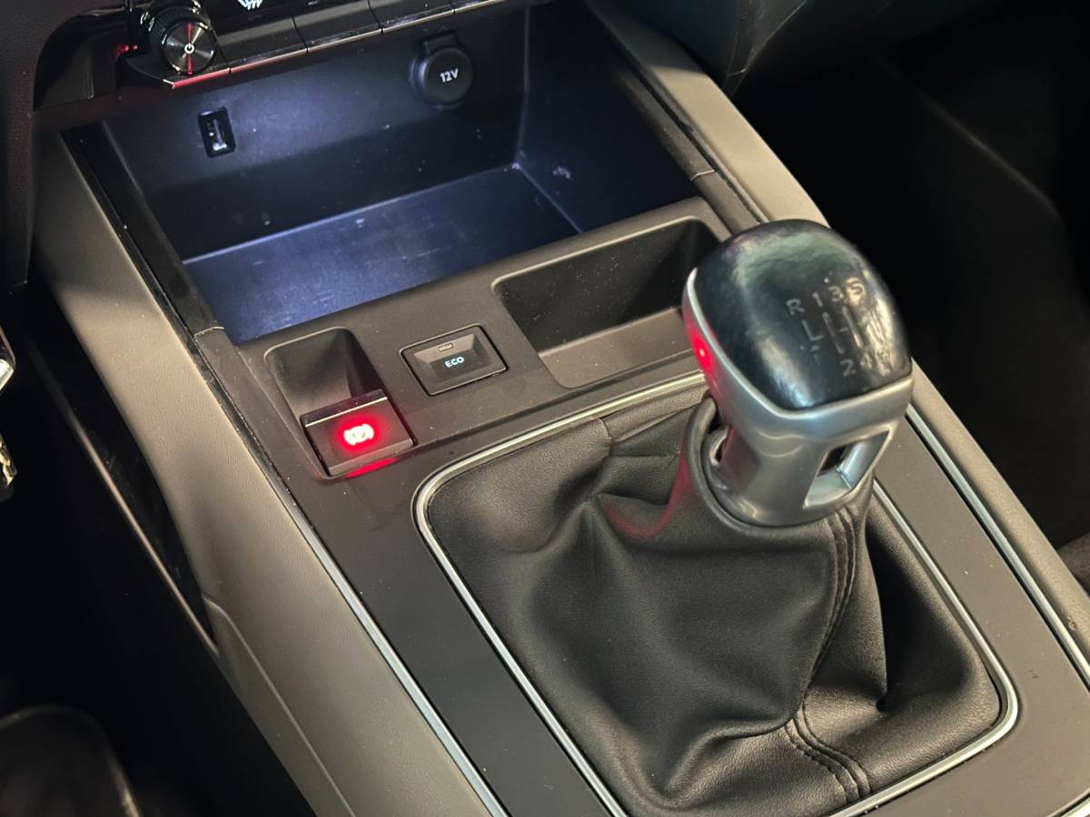 Citroën C5 Aircross Citroen C5 Aircross 1.2 PureTech BUSINESS-uitv|CLIMA AIRCO|CRUISECONTROL|NAVIGATIE|ISOFIX|LM-VELG|2eEIGENAAR|NAP|nwe APK+O.H.BEURT