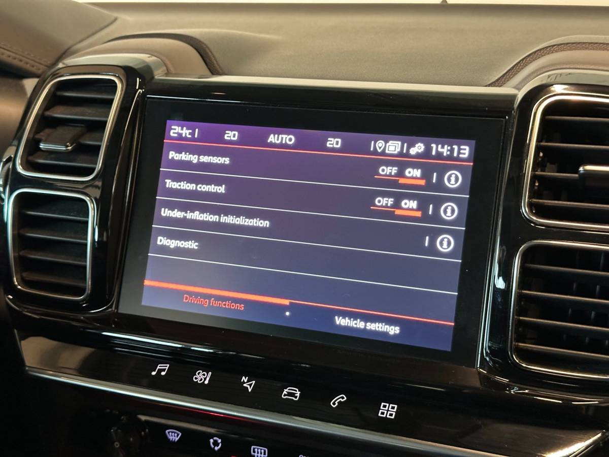 Citroën C5 Aircross Citroen C5 Aircross 1.2 PureTech BUSINESS-uitv|CLIMA AIRCO|CRUISECONTROL|NAVIGATIE|ISOFIX|LM-VELG|2eEIGENAAR|NAP|nwe APK+O.H.BEURT