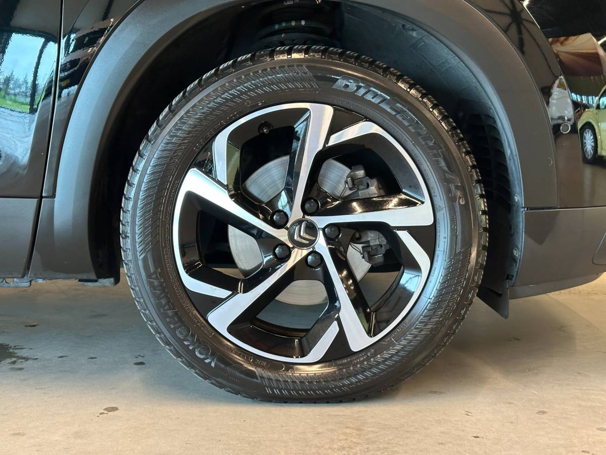 Citroën C5 Aircross Citroen C5 Aircross 1.2 PureTech BUSINESS-uitv|CLIMA AIRCO|CRUISECONTROL|NAVIGATIE|ISOFIX|LM-VELG|2eEIGENAAR|NAP|nwe APK+O.H.BEURT