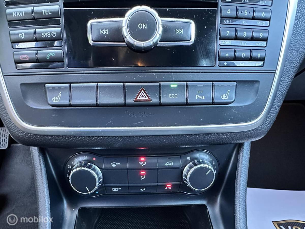 Mercedes-Benz CLA Mercedes CLA-klasse 180 BlueEFF. Edition !!NETTE AUTO!!