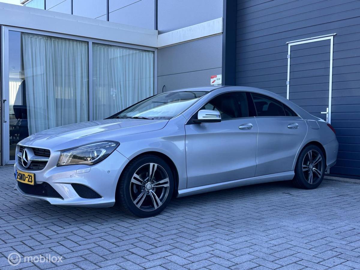 Mercedes-Benz CLA Mercedes CLA-klasse 180 BlueEFF. Edition !!NETTE AUTO!!