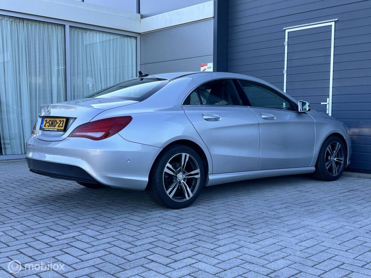 Mercedes-Benz CLA Mercedes CLA-klasse 180 BlueEFF. Edition !!NETTE AUTO!!