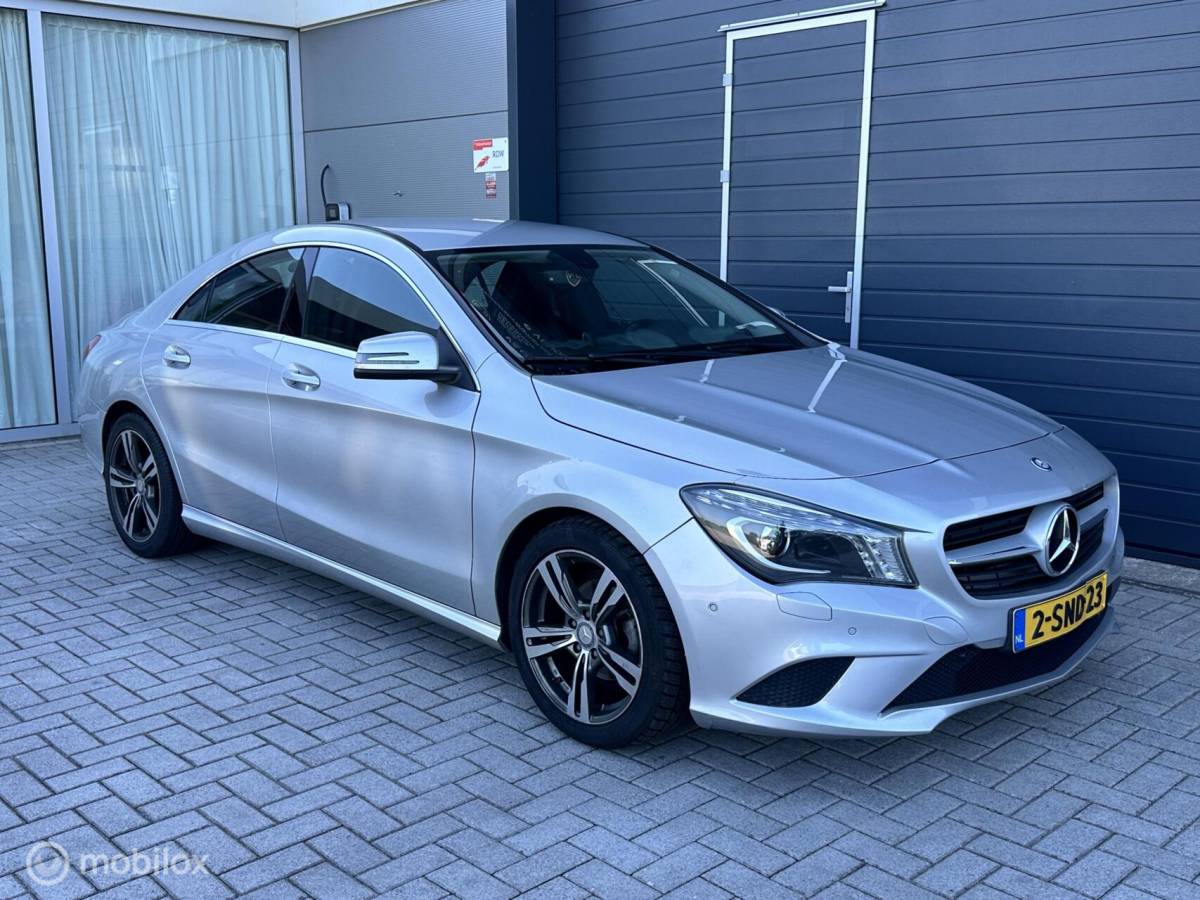 Mercedes-Benz CLA Mercedes CLA-klasse 180 BlueEFF. Edition !!NETTE AUTO!!