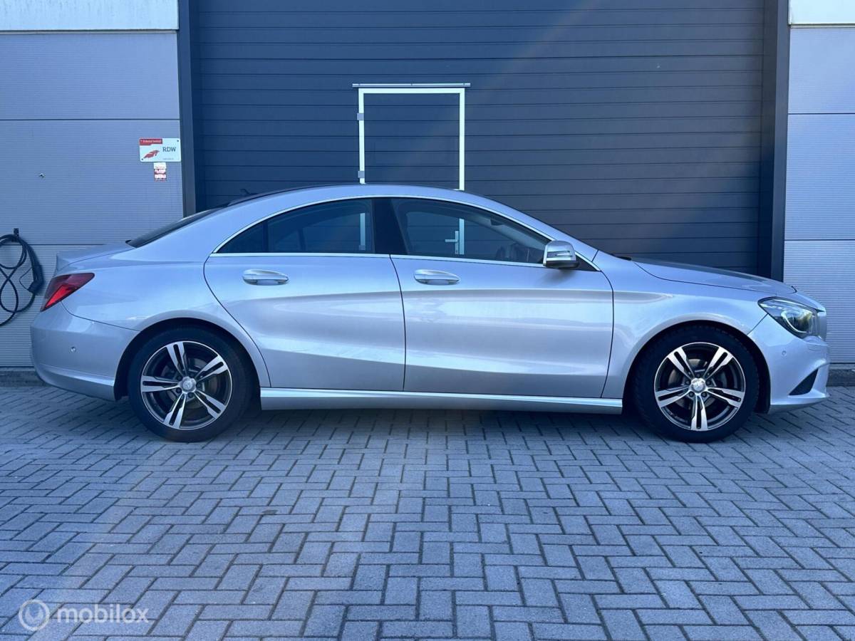 Mercedes-Benz CLA Mercedes CLA-klasse 180 BlueEFF. Edition !!NETTE AUTO!!