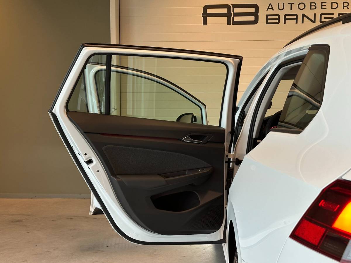 Volkswagen Golf Volkswagen Golf Variant 1.5 TSI LIFE BUSINESS/APPLE CARPLAY+ANDROID/MEMORYSEATS/CRUISECONTROL/LED/LM-VELG/CLIMA AIRCO/17.291km NAP