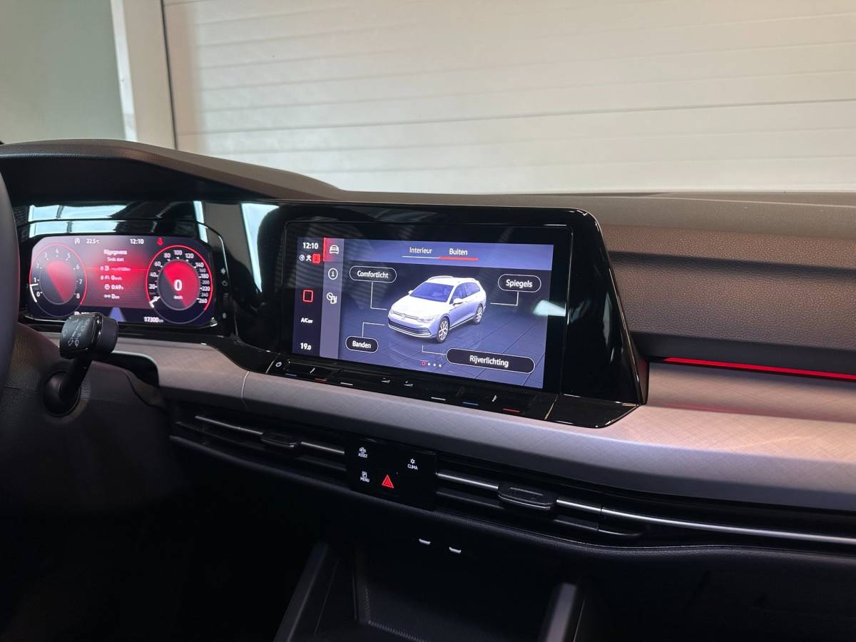 Volkswagen Golf Volkswagen Golf Variant 1.5 TSI LIFE BUSINESS/APPLE CARPLAY+ANDROID/MEMORYSEATS/CRUISECONTROL/LED/LM-VELG/CLIMA AIRCO/17.291km NAP