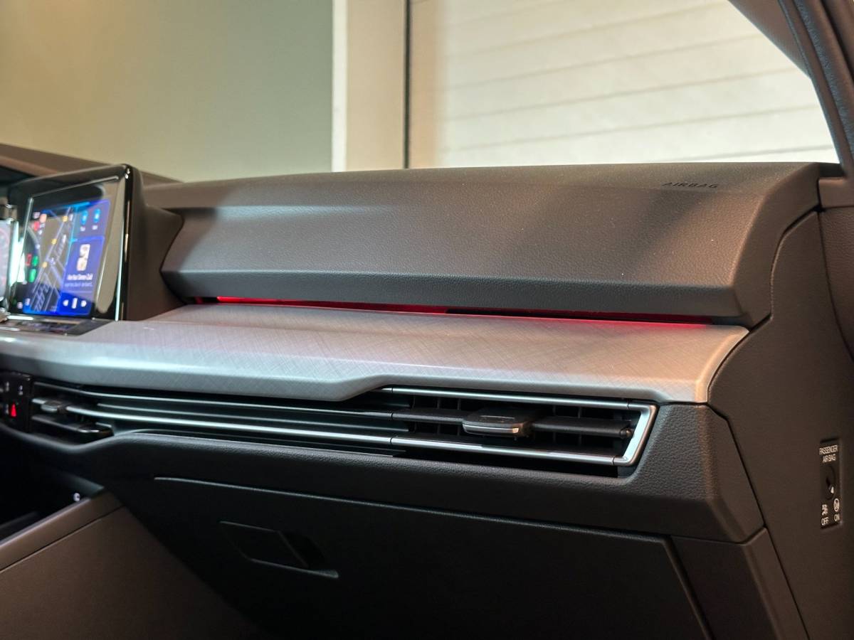 Volkswagen Golf Volkswagen Golf Variant 1.5 TSI LIFE BUSINESS/APPLE CARPLAY+ANDROID/MEMORYSEATS/CRUISECONTROL/LED/LM-VELG/CLIMA AIRCO/17.291km NAP