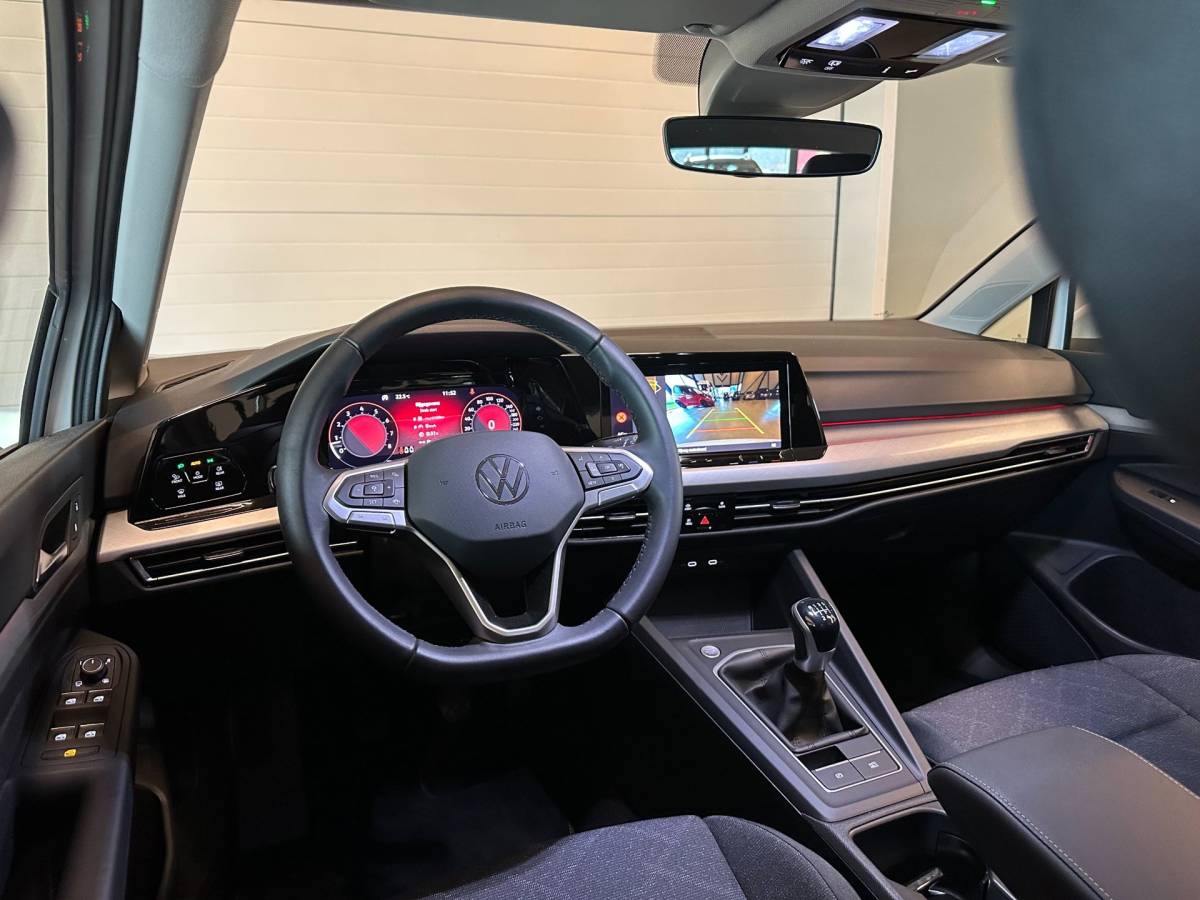 Volkswagen Golf Volkswagen Golf Variant 1.5 TSI LIFE BUSINESS/APPLE CARPLAY+ANDROID/MEMORYSEATS/CRUISECONTROL/LED/LM-VELG/CLIMA AIRCO/17.291km NAP