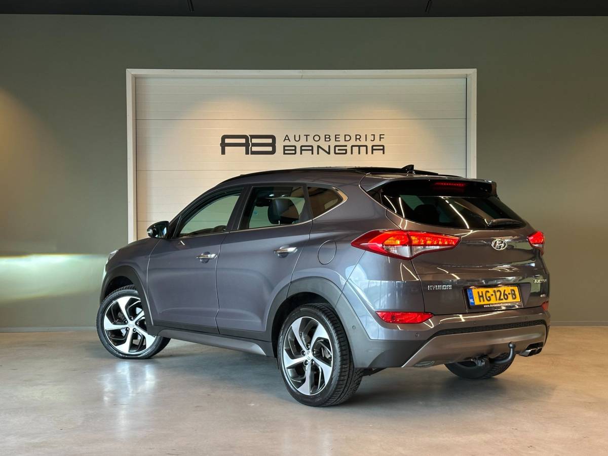 Hyundai Tucson Hyundai Tucson 1.6 T-GDi 4WD AUTOMAAT PREMIUM|CLIMA AIRCO|PANORAMADAK|CRUISECONTROL|LEDEREN BEKLEDING|TREKHAAK|XENON|NAVIGATIE|NAP