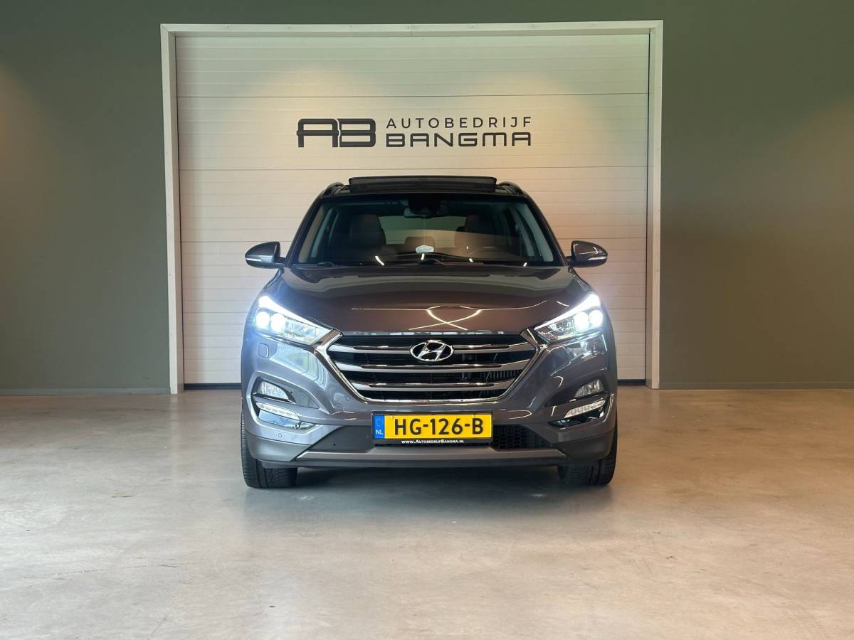 Hyundai Tucson Hyundai Tucson 1.6 T-GDi 4WD AUTOMAAT PREMIUM|CLIMA AIRCO|PANORAMADAK|CRUISECONTROL|LEDEREN BEKLEDING|TREKHAAK|XENON|NAVIGATIE|NAP
