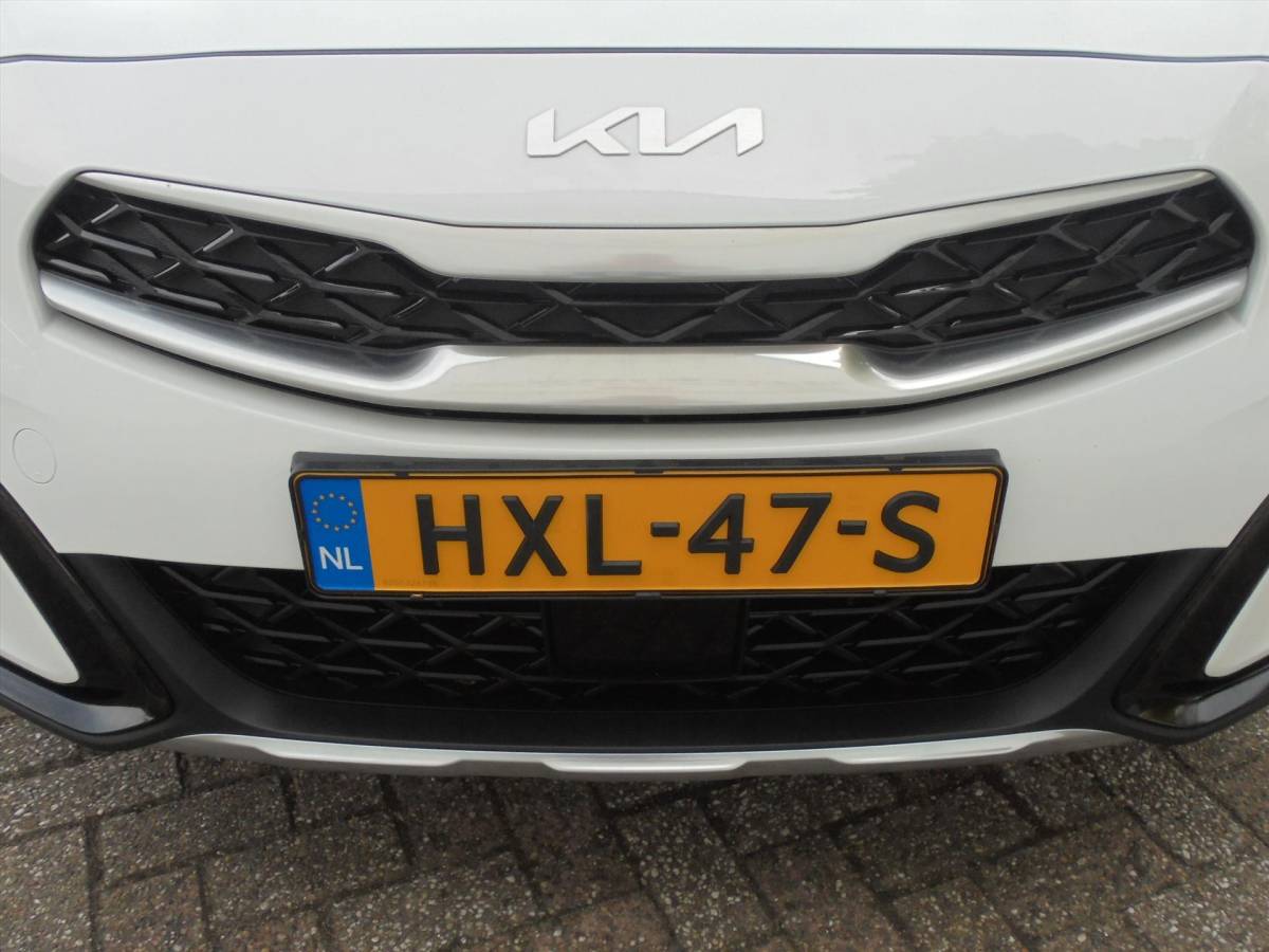 Kia XCeed Kia Xceed 1.6 GDi PHEV AUTOMAAT DYNAMICLINE 3.043 KM !!