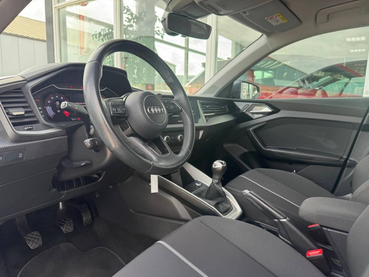 Audi A1 Audi A1 citycarver 25 TFSI Epic|Airco|Cruisecontrol|Virtual cockpit