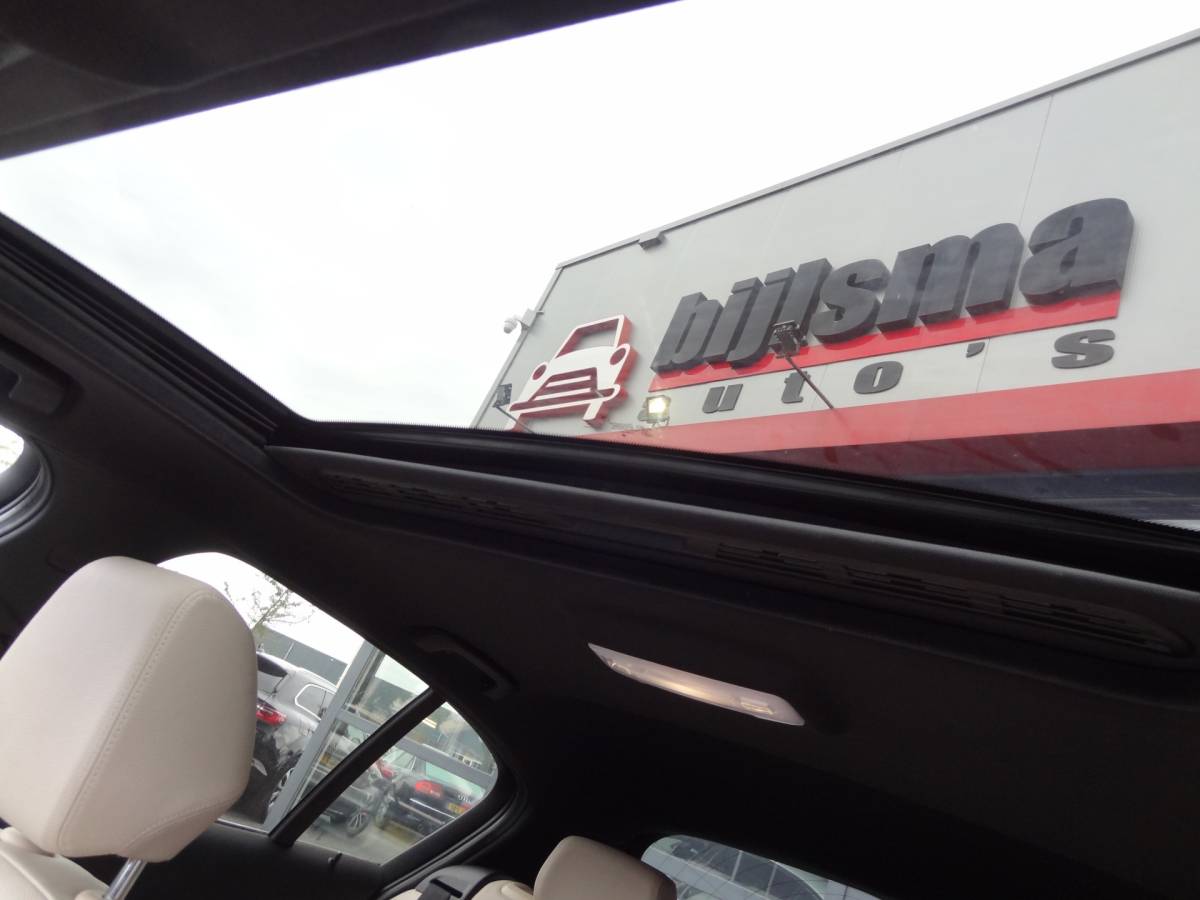BMW 1 Serie BMW 1-serie 116d Centennial High Executive 2X M-SPORT | NL-AUTO | CRUISE | NAVI | LMV | LEDER| OPEN DAK