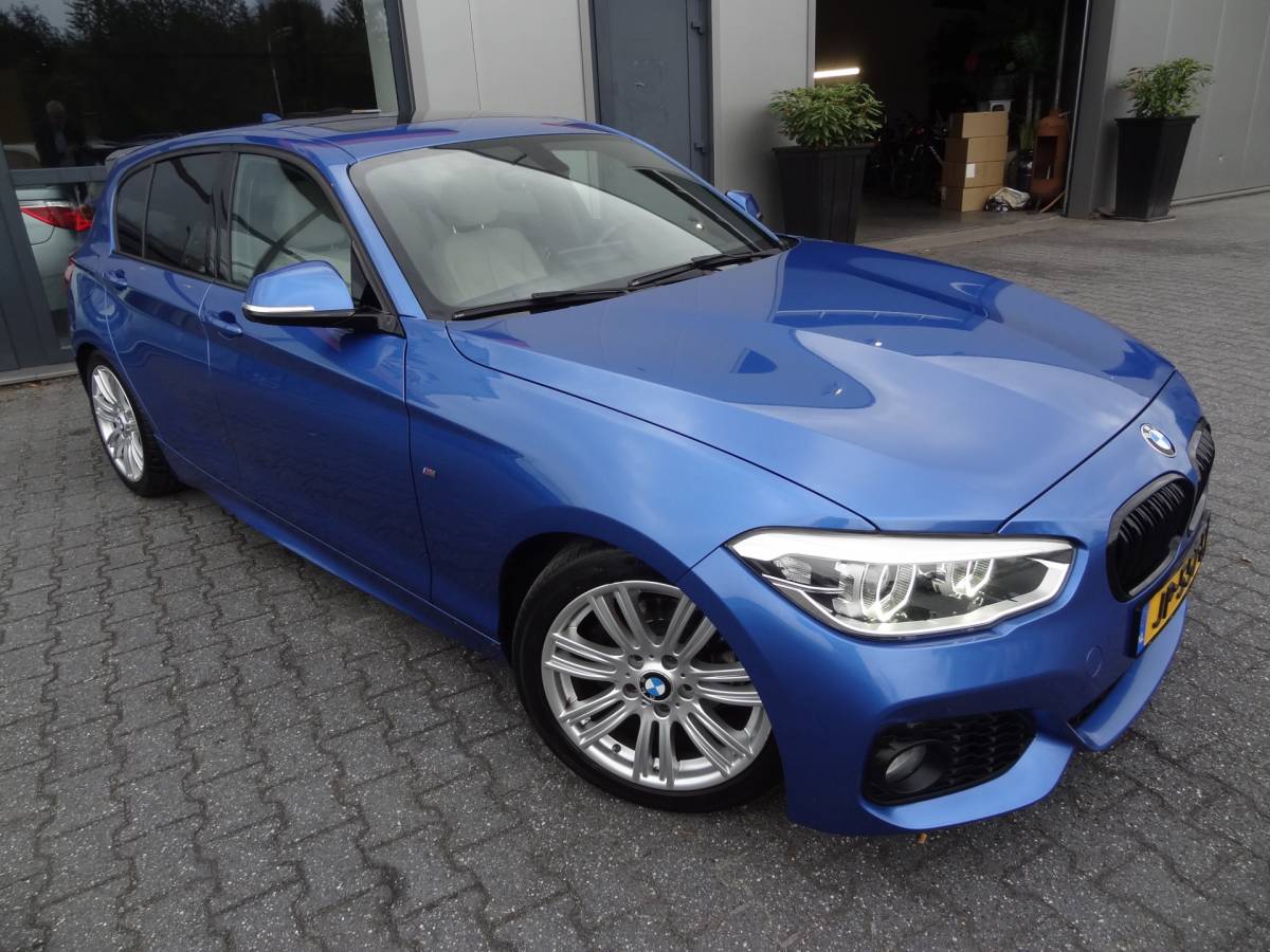 BMW 1 Serie BMW 1-serie 116d Centennial High Executive 2X M-SPORT | NL-AUTO | CRUISE | NAVI | LMV | LEDER| OPEN DAK