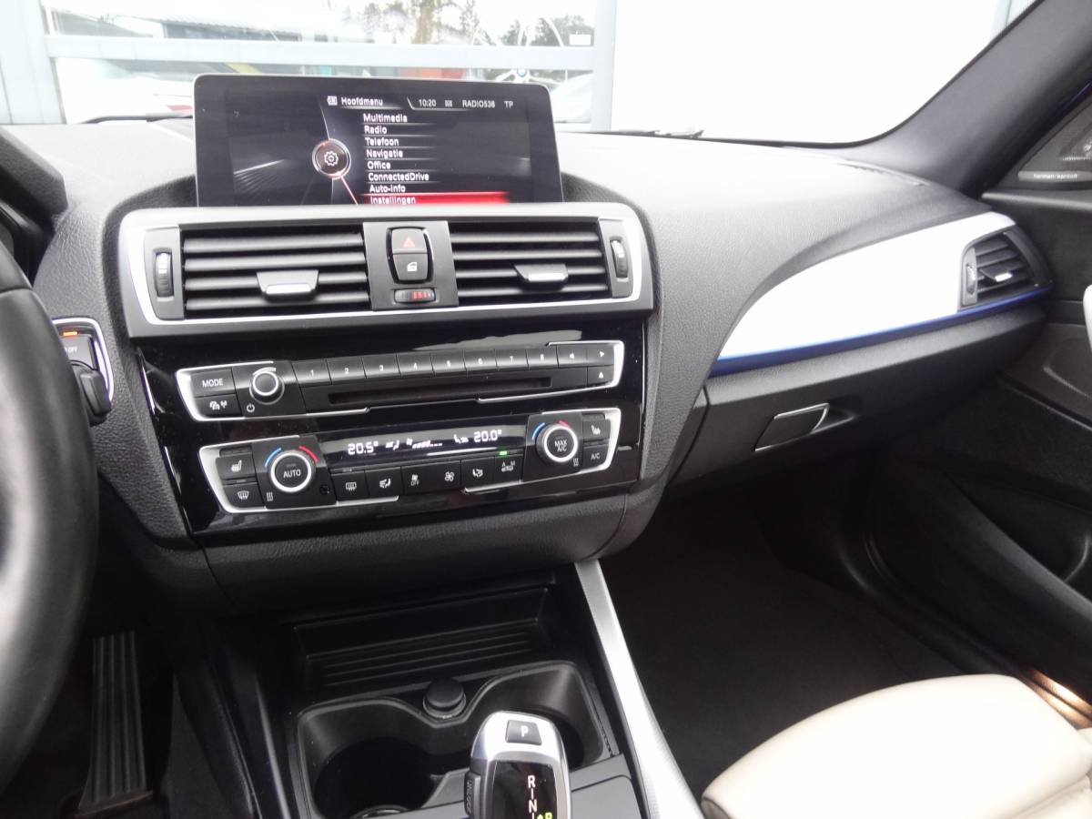 BMW 1 Serie BMW 1-serie 116d Centennial High Executive 2X M-SPORT | NL-AUTO | CRUISE | NAVI | LMV | LEDER| OPEN DAK