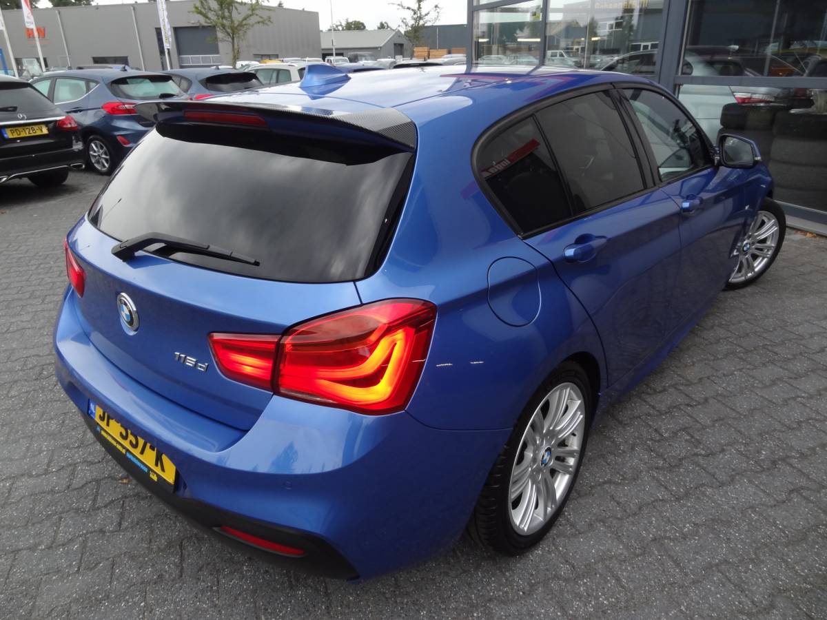 BMW 1 Serie BMW 1-serie 116d Centennial High Executive 2X M-SPORT | NL-AUTO | CRUISE | NAVI | LMV | LEDER| OPEN DAK