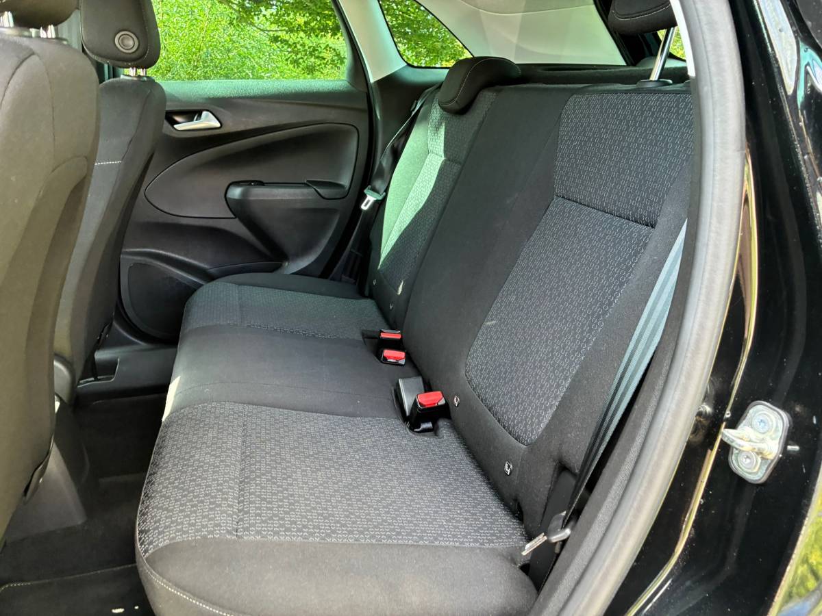 Opel Crossland Opel Crossland 1.2 Turbo Edition | DAB+ + Carplay/Android + Clima + Cruise nu €10.975,-!!