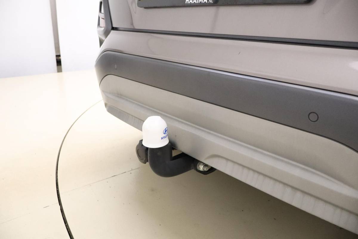 Hyundai Kona Hyundai Kona 1.0T 120pk Fashion | Navigatie | Trekhaak | Climate control | Achteruitrijcamera | Cruise control | Keyless | Lichtmetalen velgen | Parkeersensoren