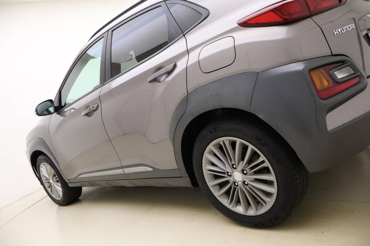 Hyundai Kona Hyundai Kona 1.0T 120pk Fashion | Navigatie | Trekhaak | Climate control | Achteruitrijcamera | Cruise control | Keyless | Lichtmetalen velgen | Parkeersensoren