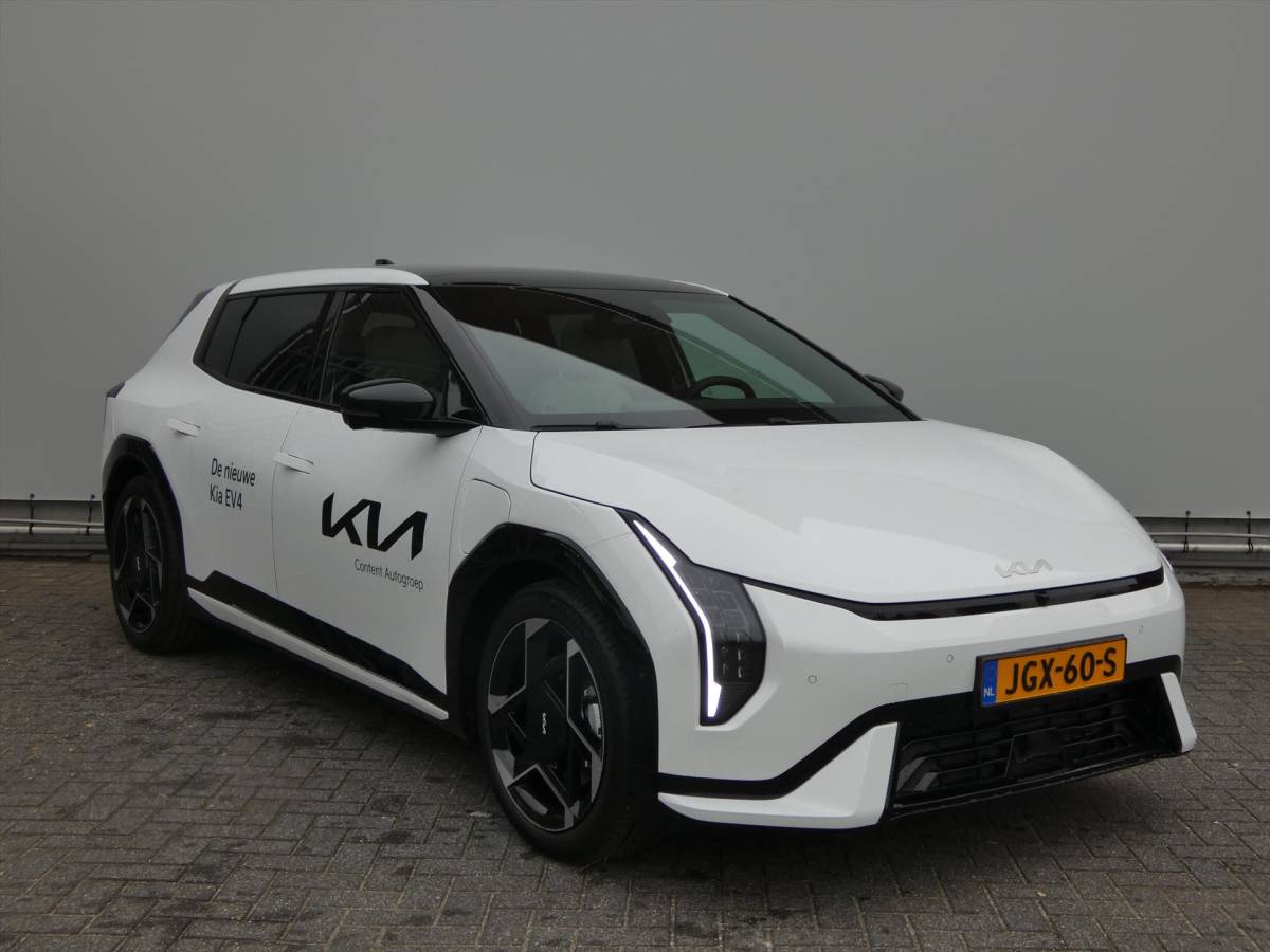 Kia EV4 Kia Ev4 81,4 kWh 204PK GT-PlusLine
