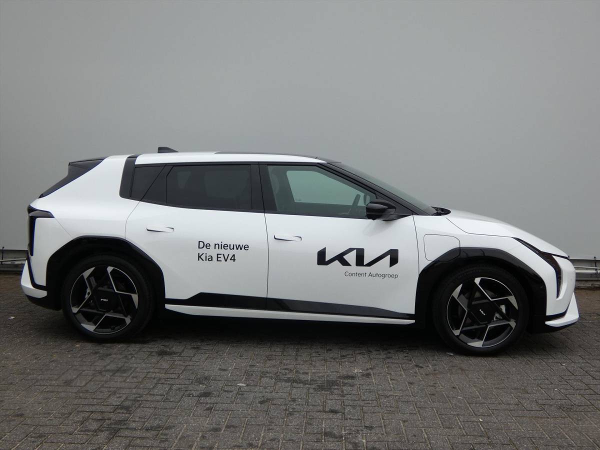 Kia EV4 Kia Ev4 81,4 kWh 204PK GT-PlusLine