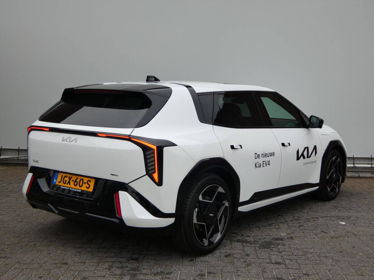 Kia EV4 Kia Ev4 81,4 kWh 204PK GT-PlusLine