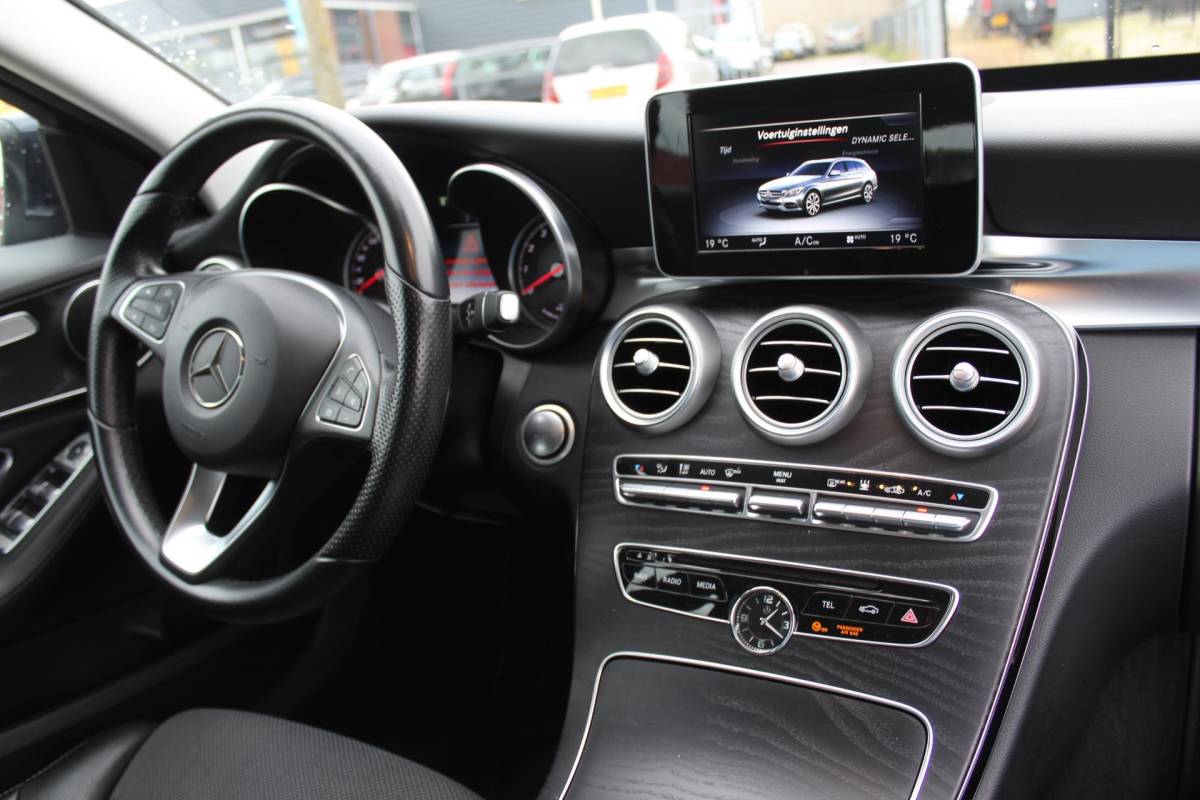 Mercedes-Benz C-Klasse Mercedes-Benz C-klasse Estate 350 e Lease Edition nap ,, hybride 2e eig,, vol opties rijklaar prijs