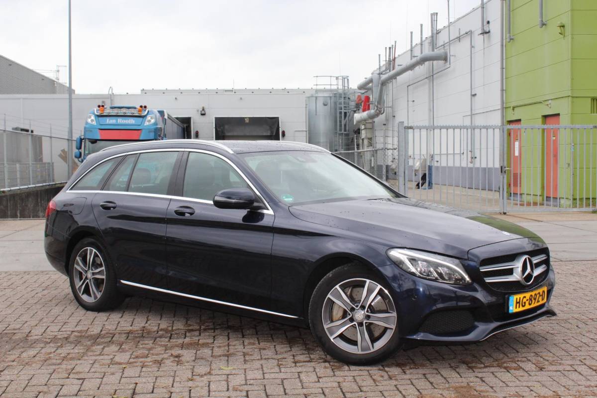 Mercedes-Benz C-Klasse Mercedes-Benz C-klasse Estate 350 e Lease Edition nap ,, hybride 2e eig,, vol opties rijklaar prijs