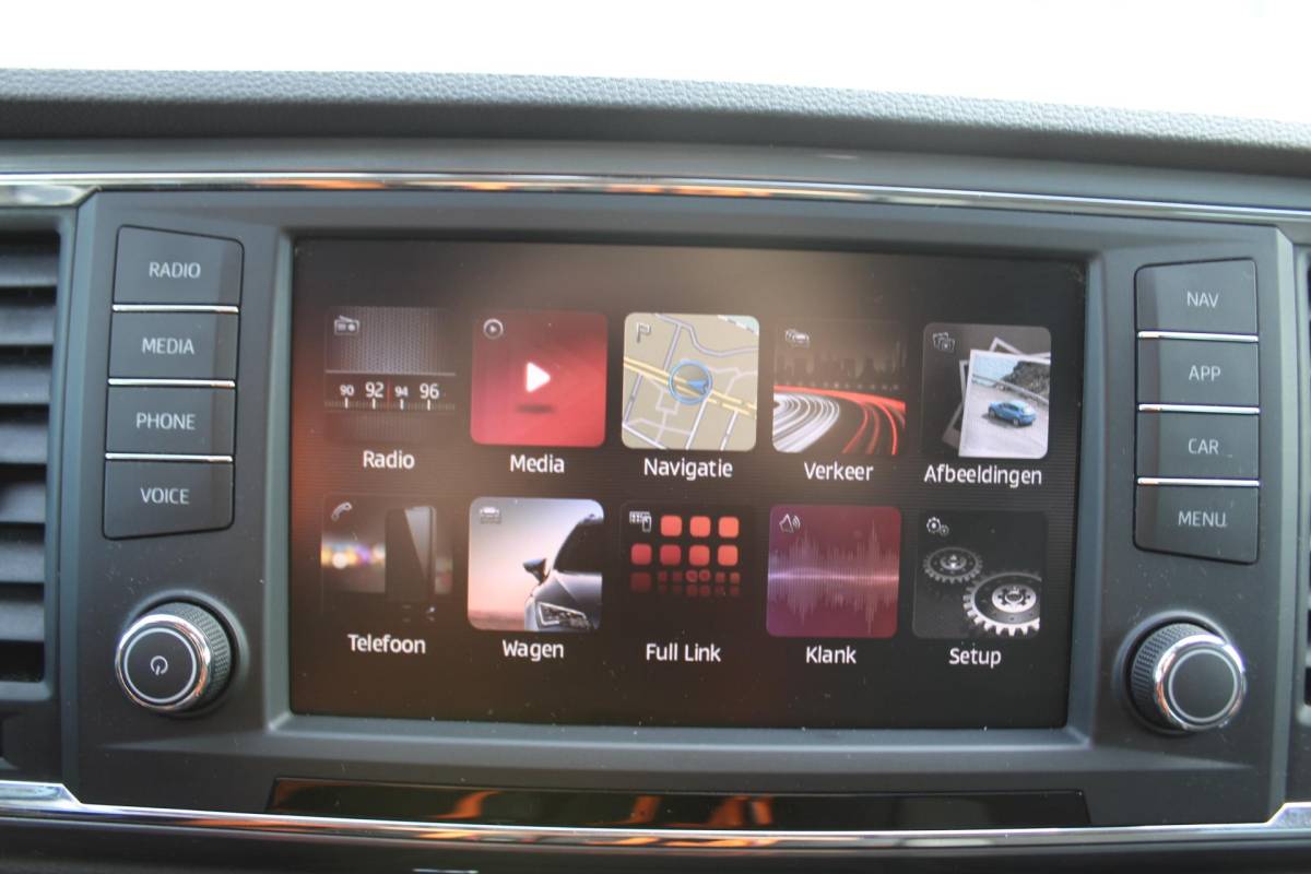 SEAT Ateca Seat Ateca 1.0 EcoTSI Limited Edition camera car play multimedia