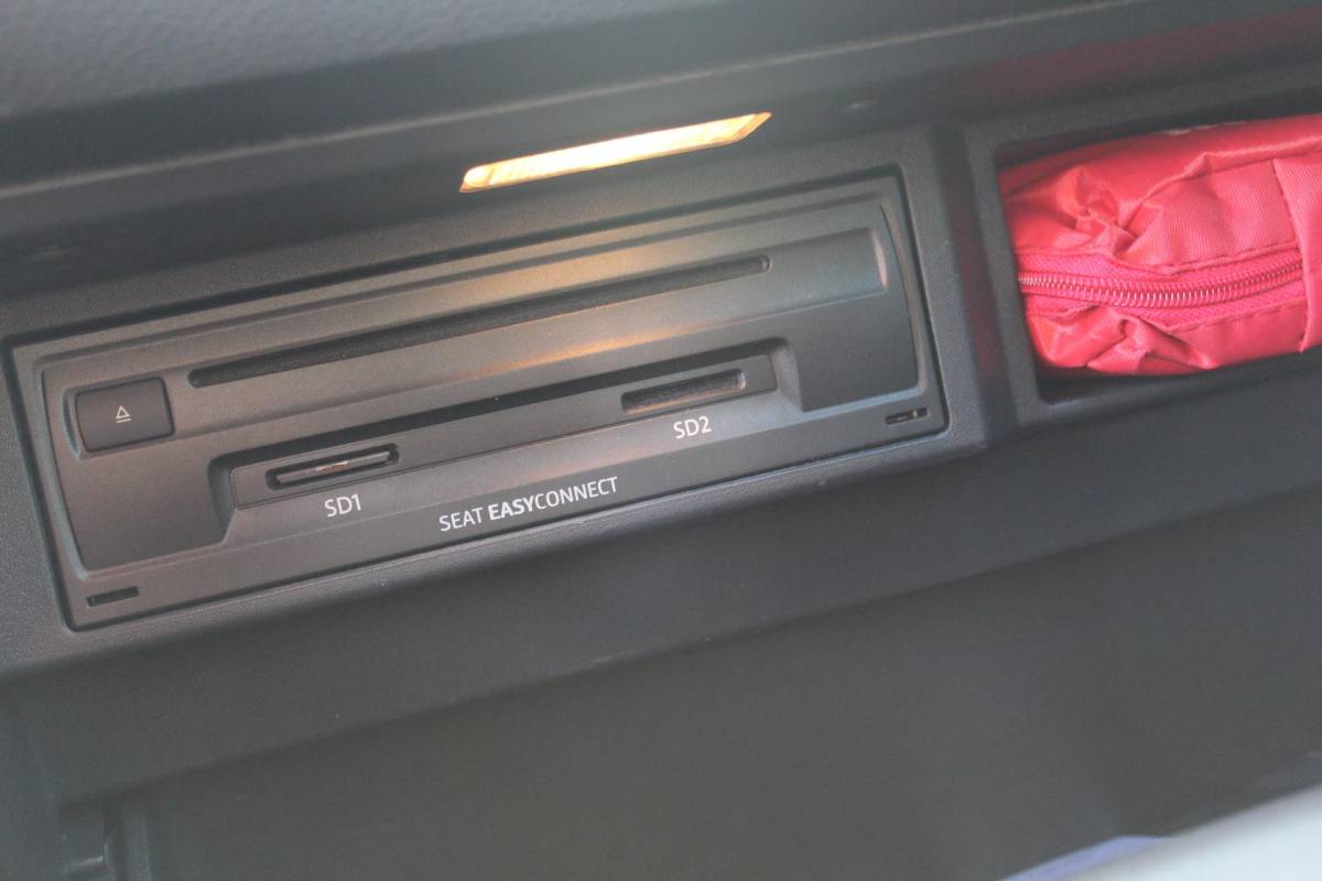 SEAT Ateca Seat Ateca 1.0 EcoTSI Limited Edition camera car play multimedia